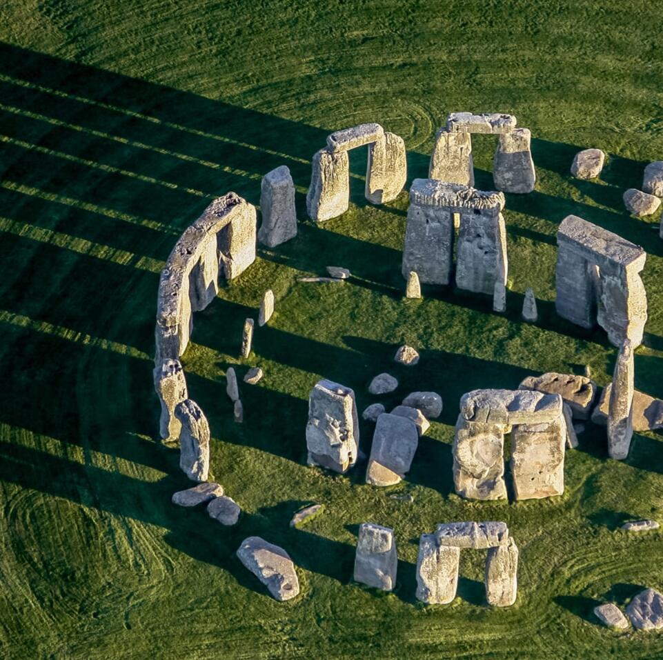 你可以在《刺客信条:英灵殿》中参观巨石阵,游戏地图将十分庞大